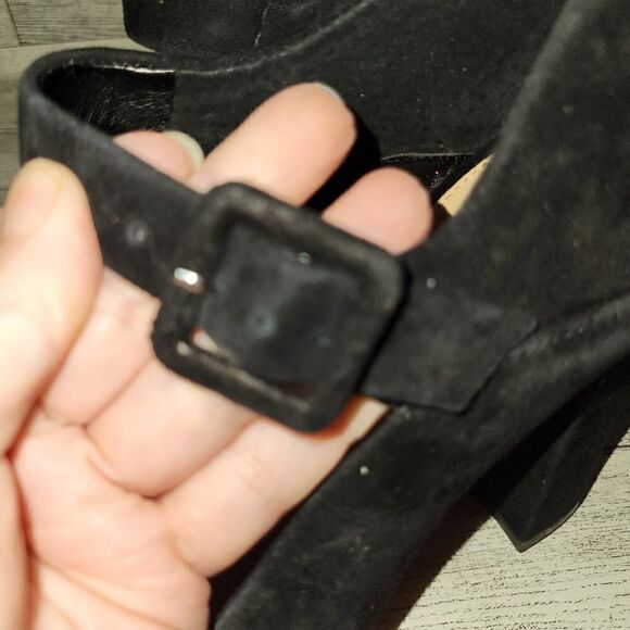 Vince Camuto black suede peep toe mary jane pump/heel.  ^ - Picture 10 of 10